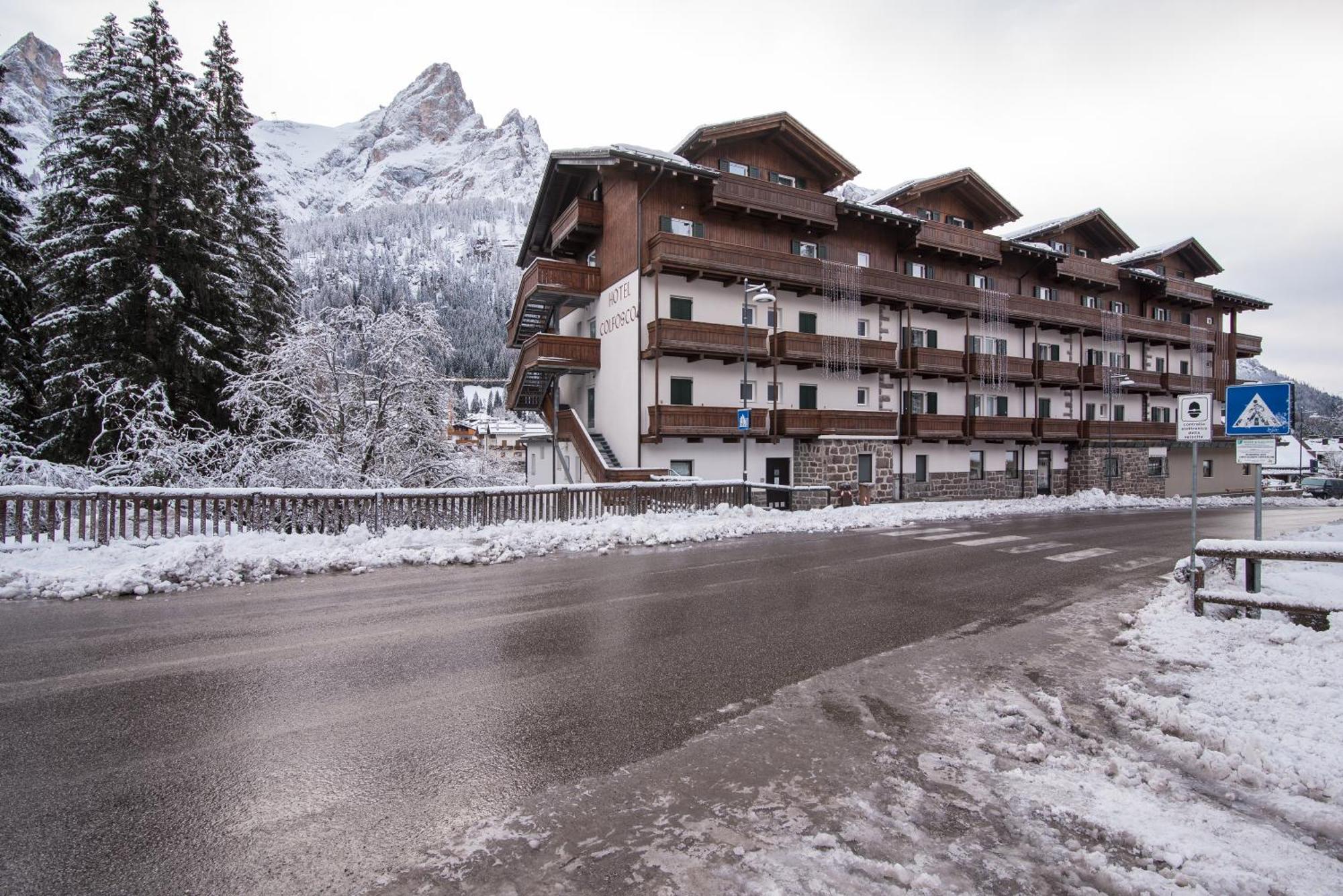 Hotel Colfosco San Martino Di Castrozza Exteriér fotografie