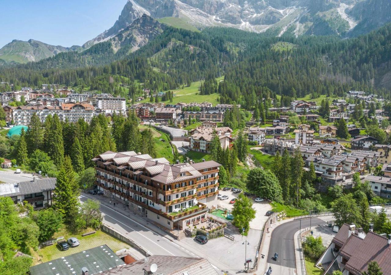 Hotel Colfosco San Martino Di Castrozza Exteriér fotografie